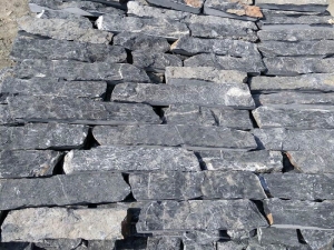 Black Stone Irregular Loose Veneer Stone Wall Materials